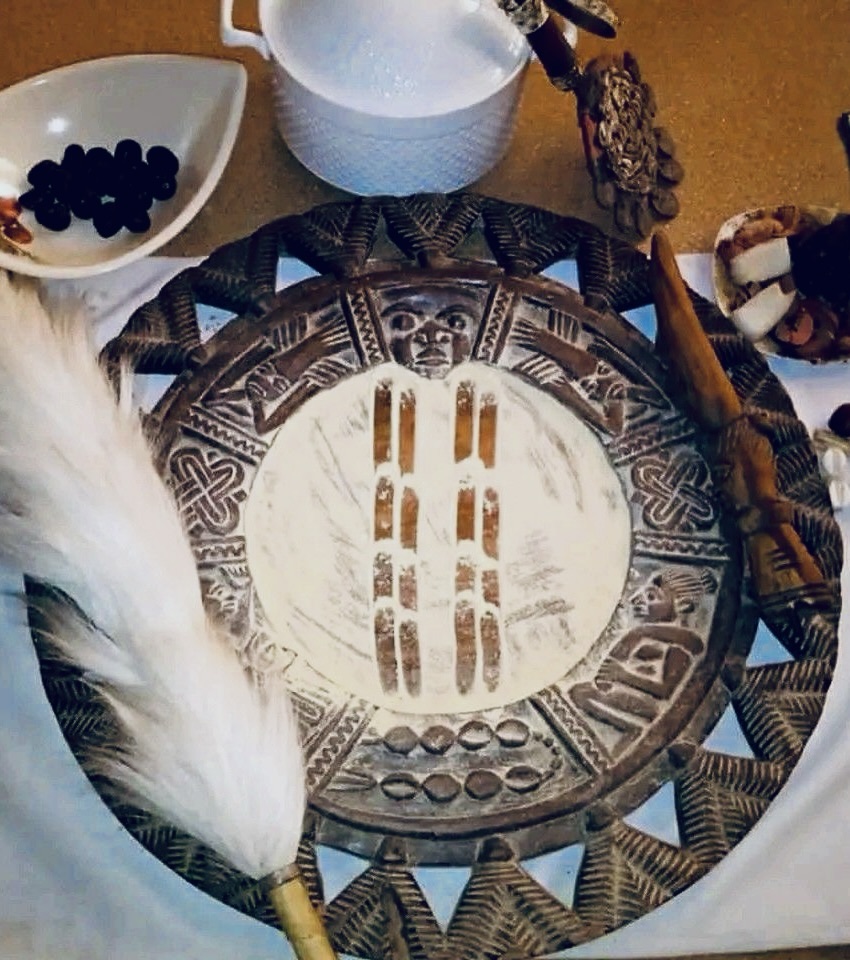 Autel mystique de Maître Dagbeyon pour le retour affectif rapide à Paris"